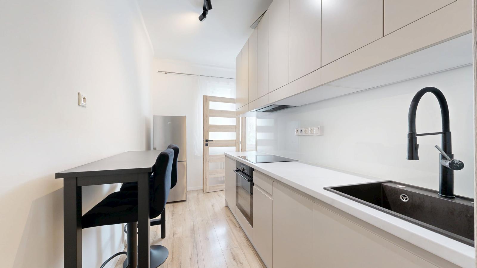 1,5-IZB BYT S BALKÓNOM V OBĽÚBENEJ LOKALITE BRATISLAVA – RUŽINOV | MESAČNÁ ULICA