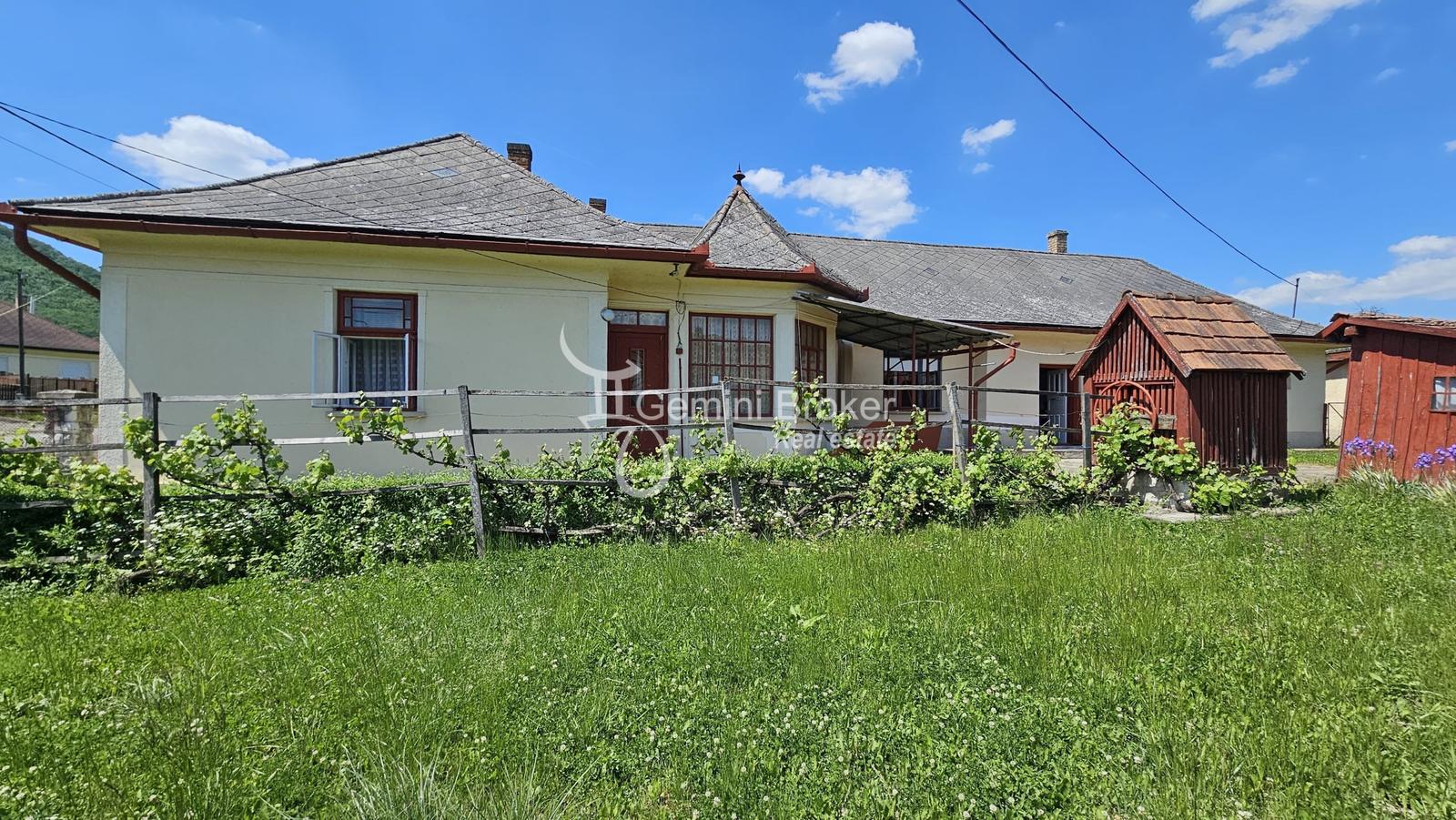 Bozsva - 3 izbový dom  vo výbornom stave – fotka 2