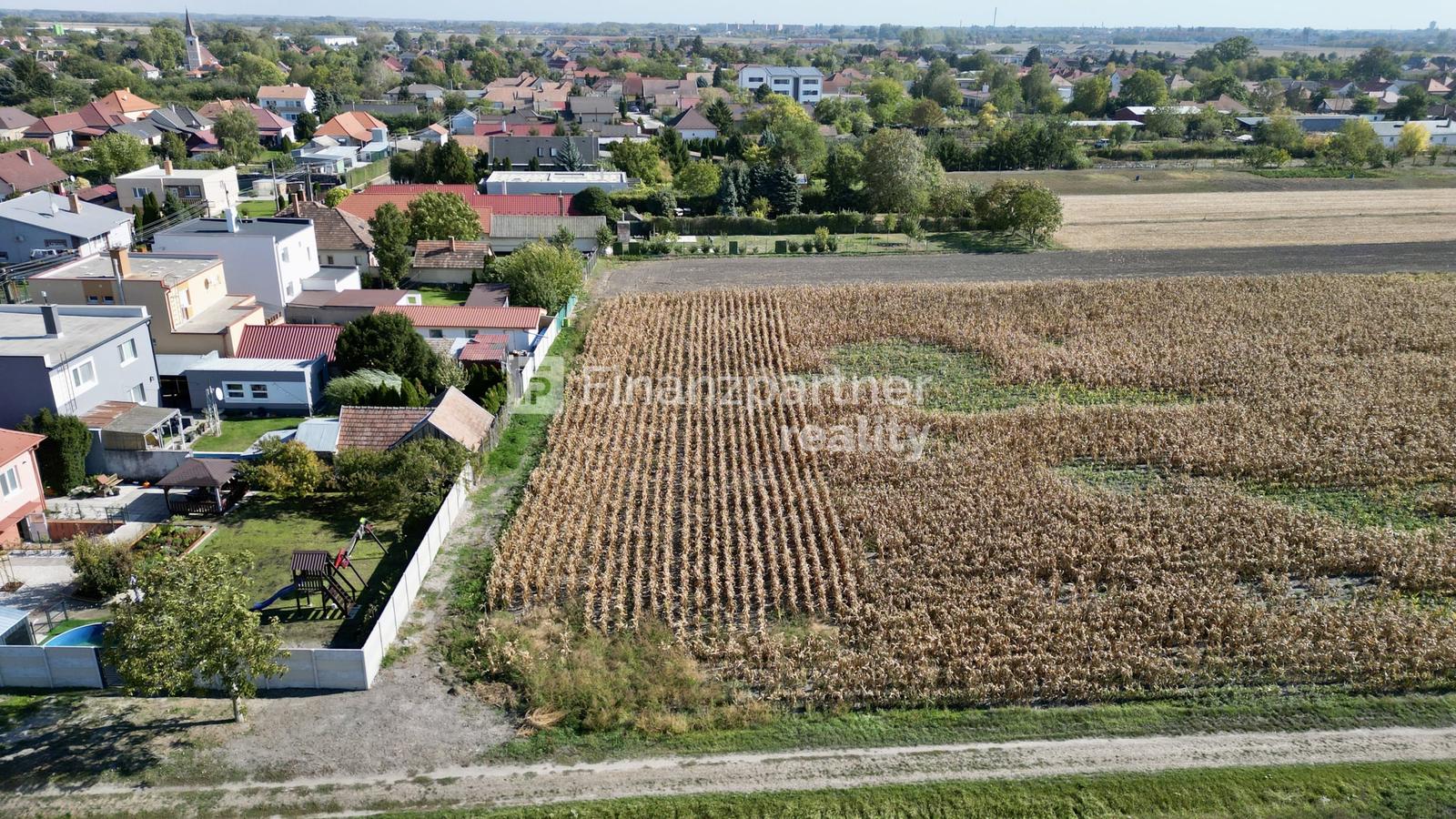 INVESTIČNÝ POZEMOK 1 249 m² NA PREDAJ – VYDRANY – fotka 2