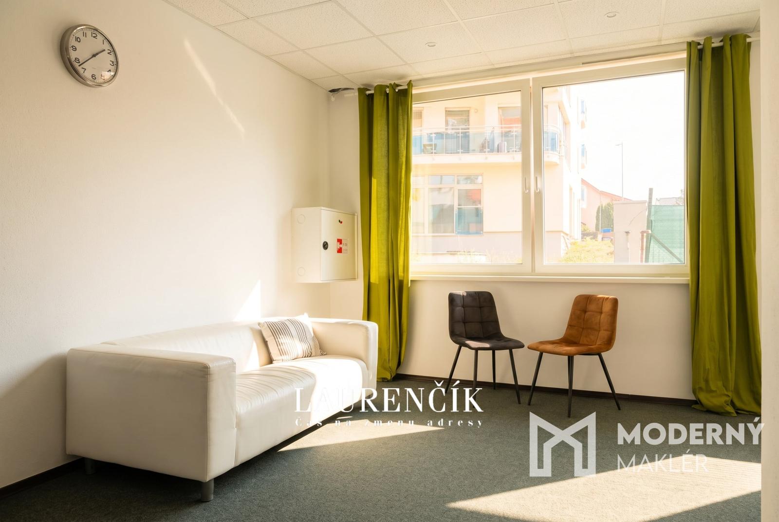NA PRENÁJOM | OBCHODNÝ PRIESTOR V ŠIRŠOM CENTRE | TRENČÍN - UL.  IVANA OLBRACHTA