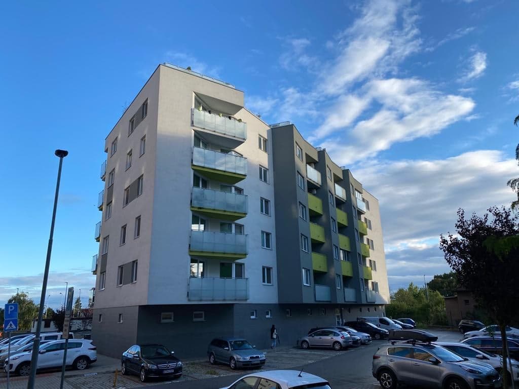 Na predaj 3 izbový byt v novostavbe na Závadskej ul | Bratislava - Rača