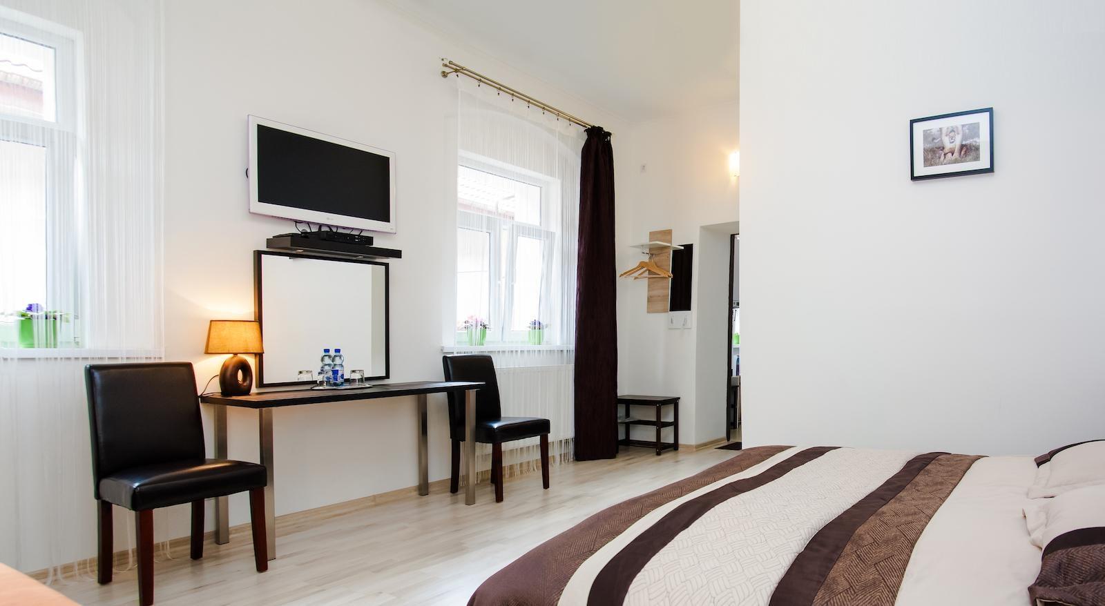 Na predaj zrekonštruovaný 2 izbový byt na Obchodnej ulici, Bratislava - Staré Mesto