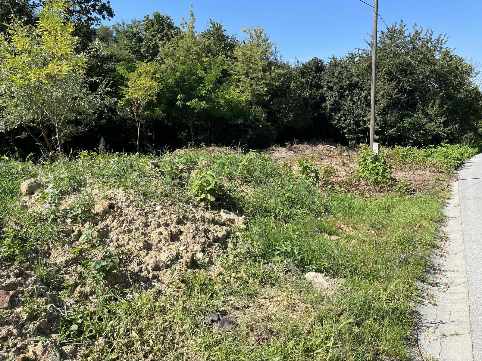 POZEMOK STARÁ SEČOVSKÁ CESTA 2625m2 -