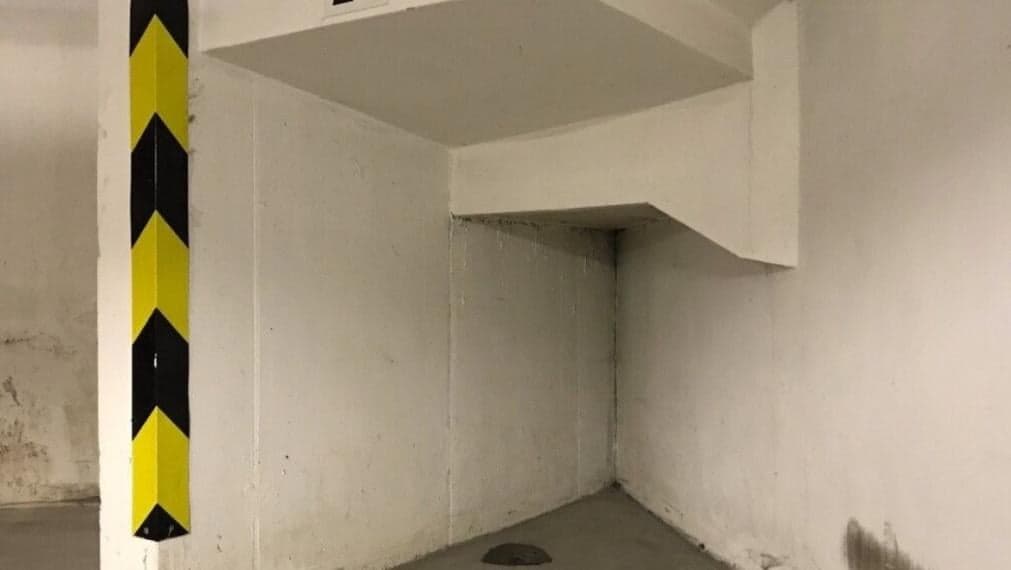 Garážové státie 12 m2 na Kríkovej ulici, Vila Lujza na predaj