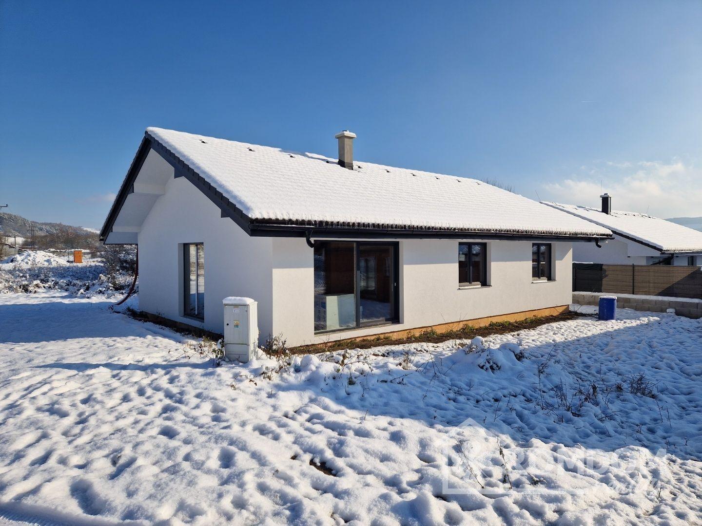 Predané !  4i bungalov Hliník nad Váhom, Bytča