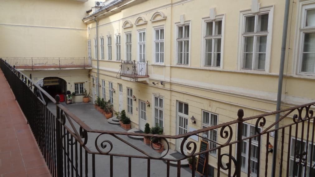 RealityKolesár prenajíma priestor 100 m2 Hlavná Košice