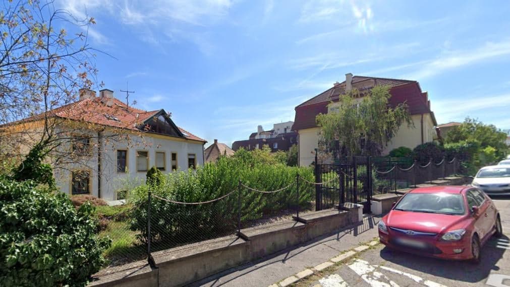 Historická budova na PREDAJ, Palisády, BA – Staré Mesto