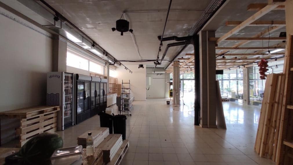 Obchodný priestor 500m2 s priestrannou terasou, v blízkosti polikliniky Tehelná – Bratislava III – fotka 2