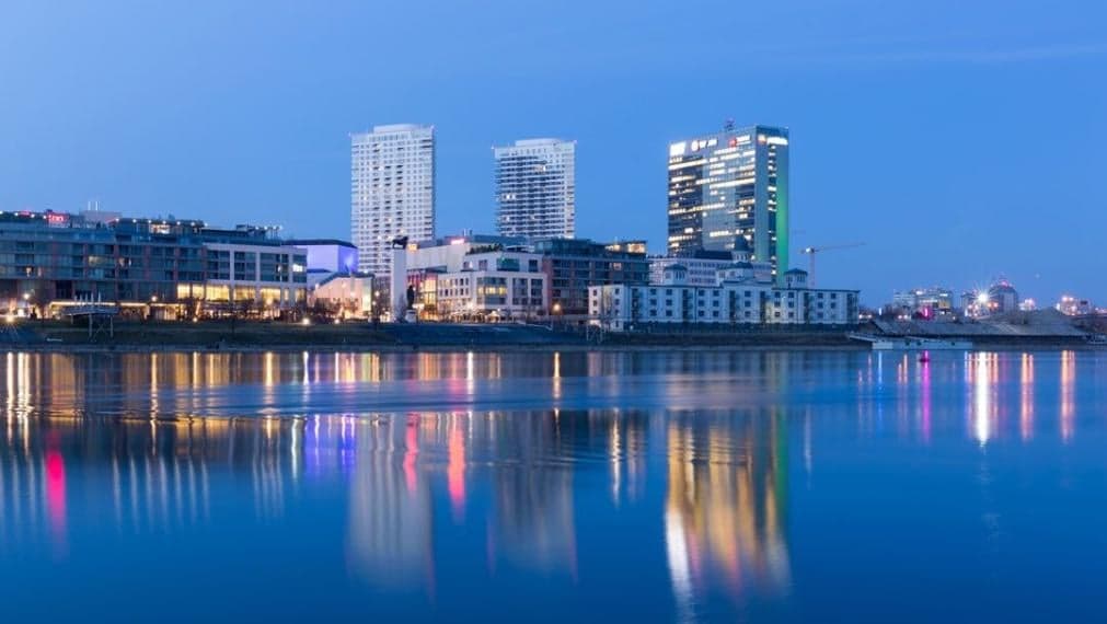 Kancelárske priestory v renomovanej budove Tower 115, Bratislava I