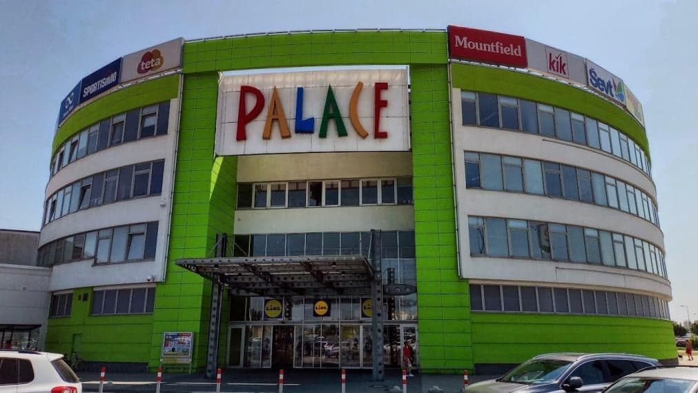 Obchodný priestor v SHOPPING PALACE TESCO na prenájom, BAII, 91m2