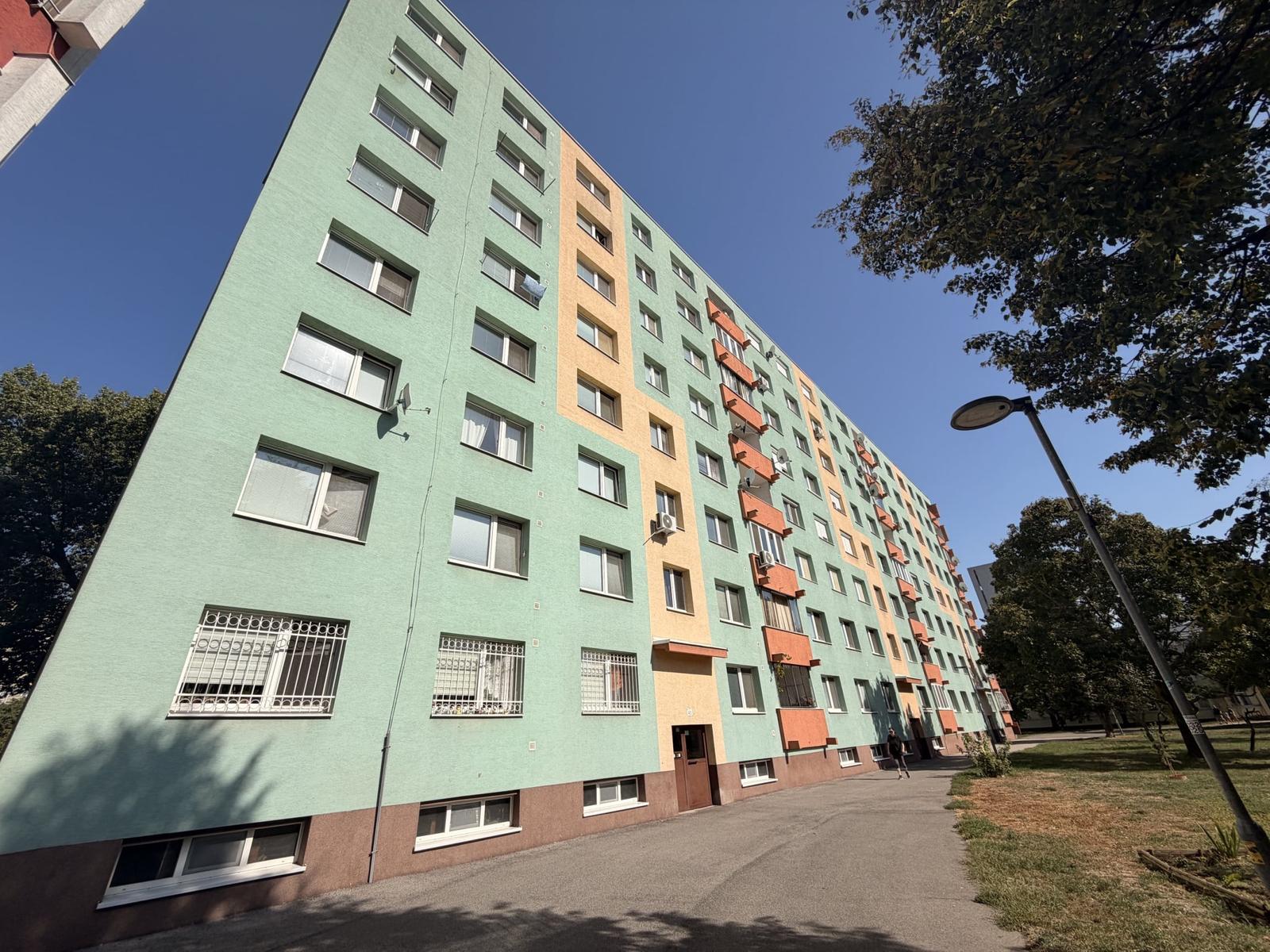 Na predaj 2-izbový byt na Lotyšskej ulici – fotka 2