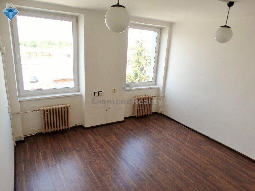 Na prenájom kancelárske priestory,18m2 Košická, Prešov
