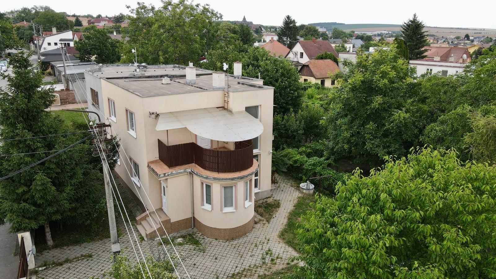 Predaj 5 izbový rodinný dom, Chrenová, 6,5á pozemok
