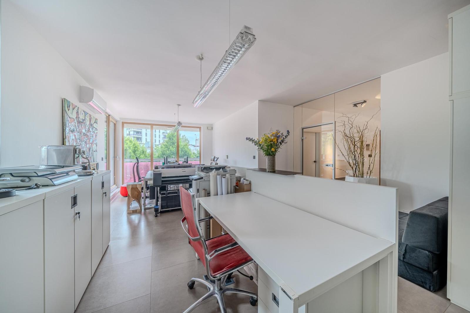 BOSEN | REZERVOVANÉ priestranný 3 izbový byt v projekte Cubicon, 101 m2, Mlynská dolina