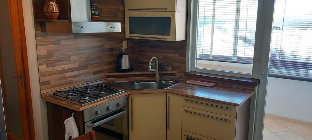 PREDAJ 3 IZBOVÝ BYT S LOGGIOU ROZKVET, POVAŽSKÁ BYSTRICA