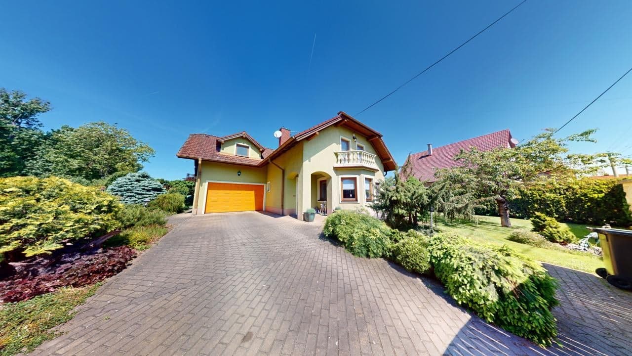 Lukratívny rodinný dom / Borčice
