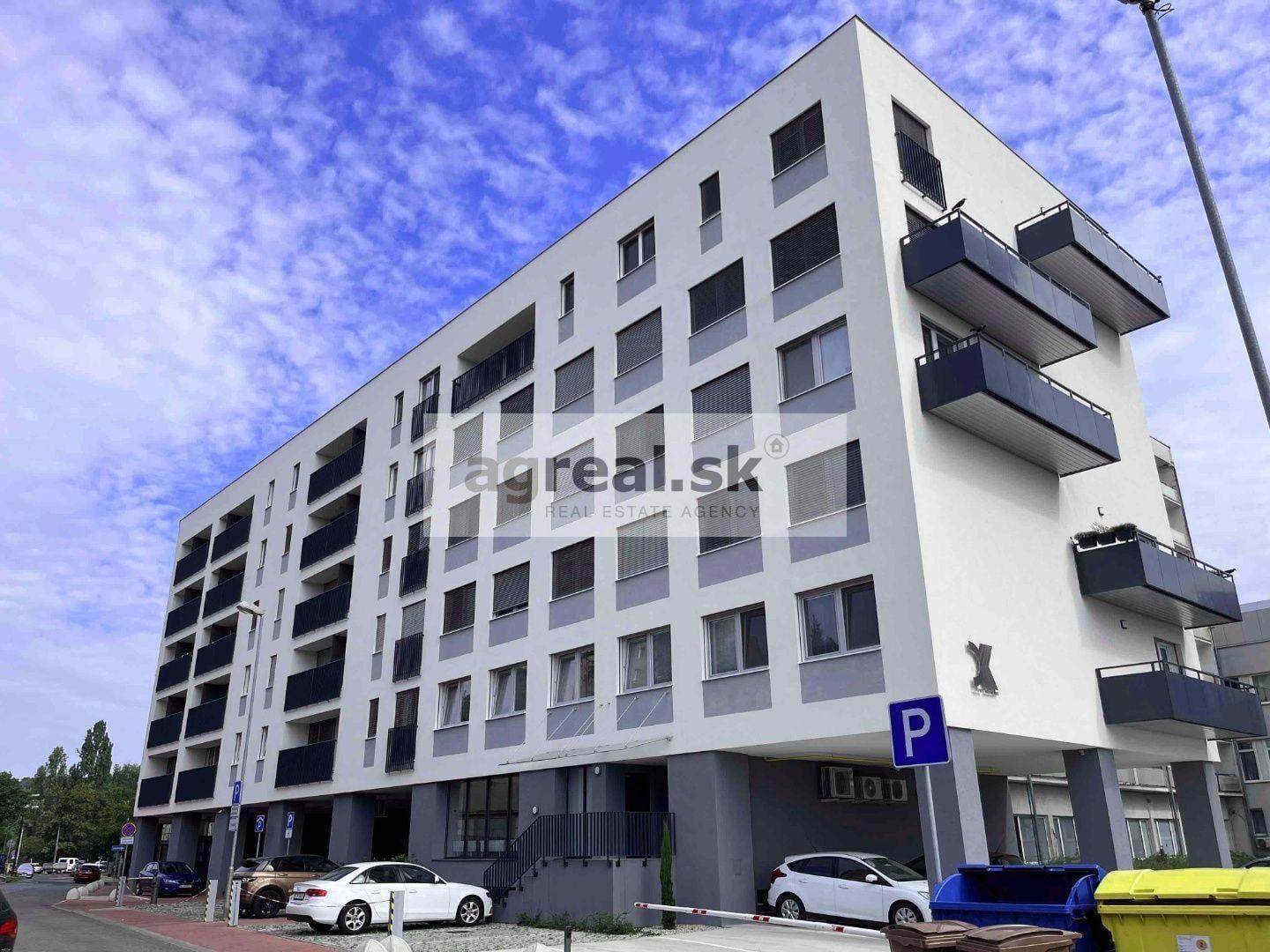 4-izbový nebytový priestor 156,60 m² v novostavbe - Jelšová ul. (Kramáre)
