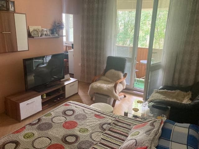 PREDANÉ 1-izbový byt s balkónom blízko centra v Poprade