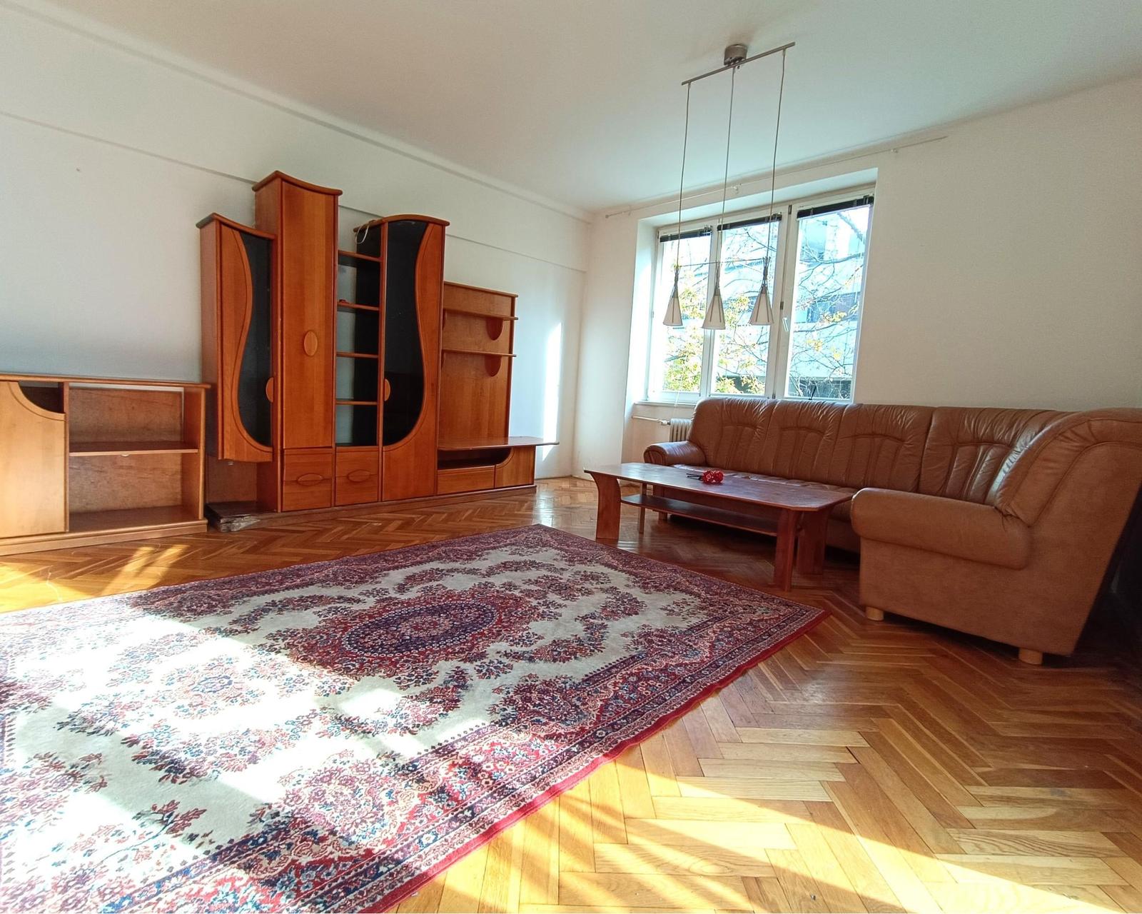PREDANÉ! Na predaj priestranný 2 izb. byt Staré mesto