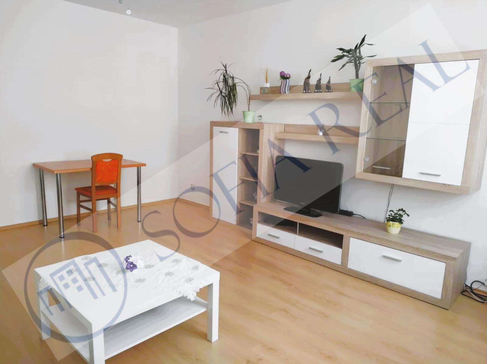 PRENÁJOM: 3-izbový byt; centrum mesta; Staré Mesto