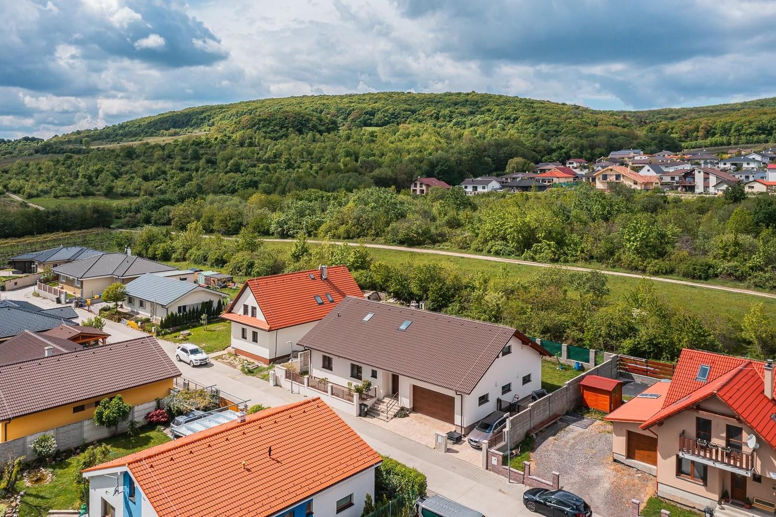 Na predaj 5. izbový rodinný dom na Dubovej pod Fugelkou.