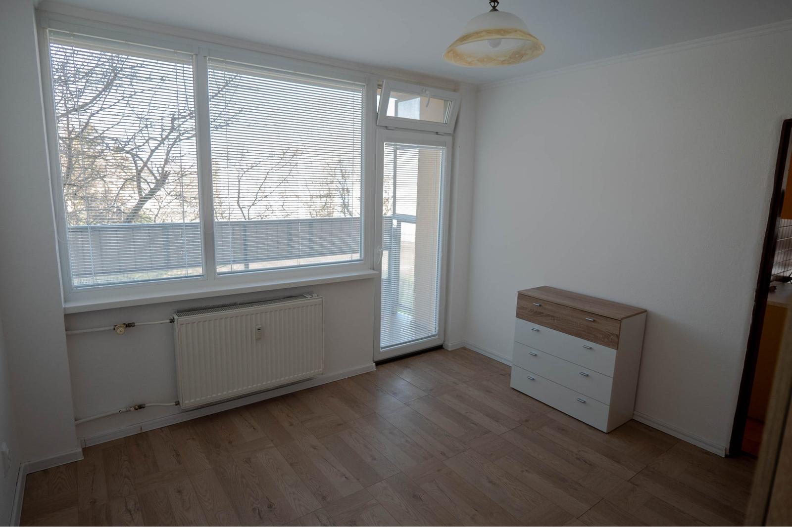 PRENAJATÉ 2 izbový byt na prenájom , Chrenová