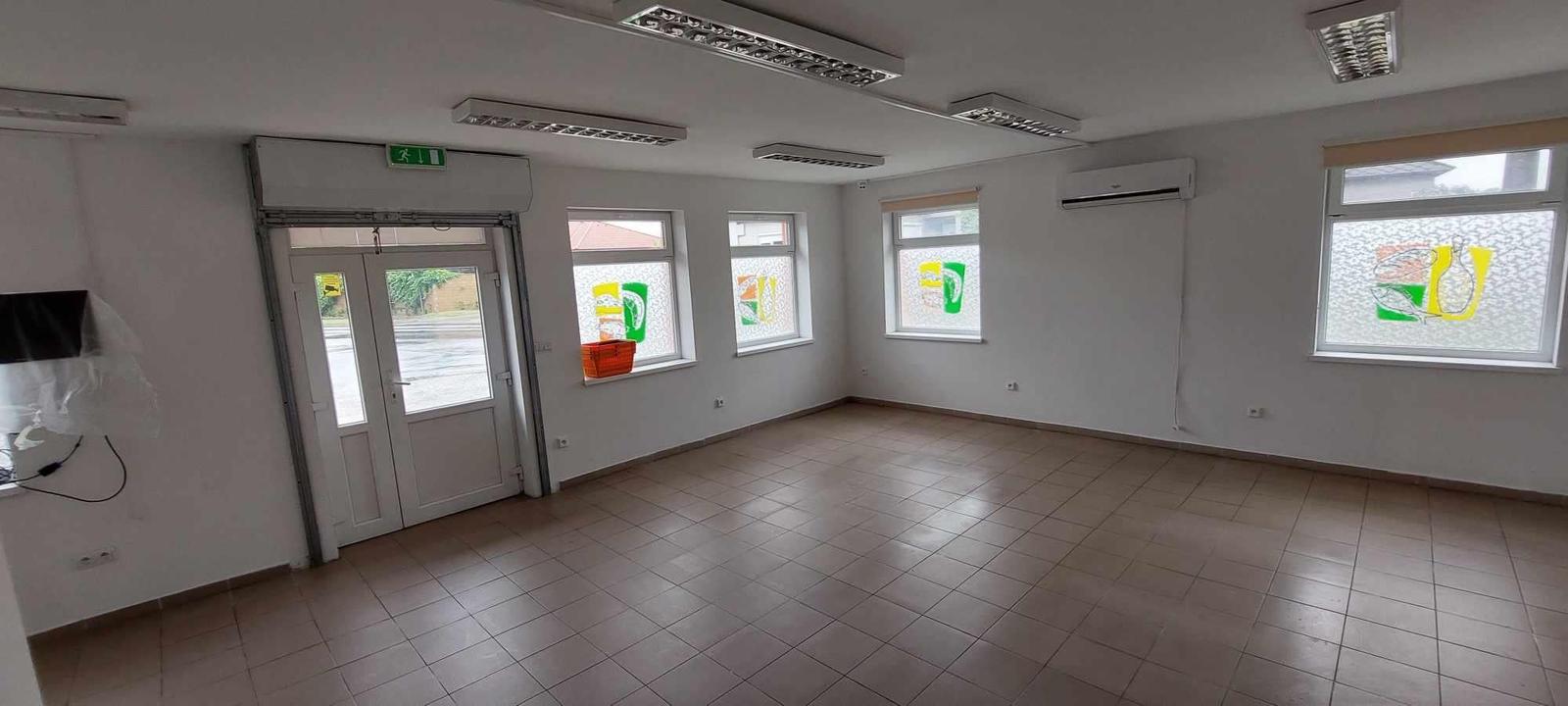 Prenájom obchodného priestoru na frekventovanej a ľahko prístupnej lokalite vo Vrakúni