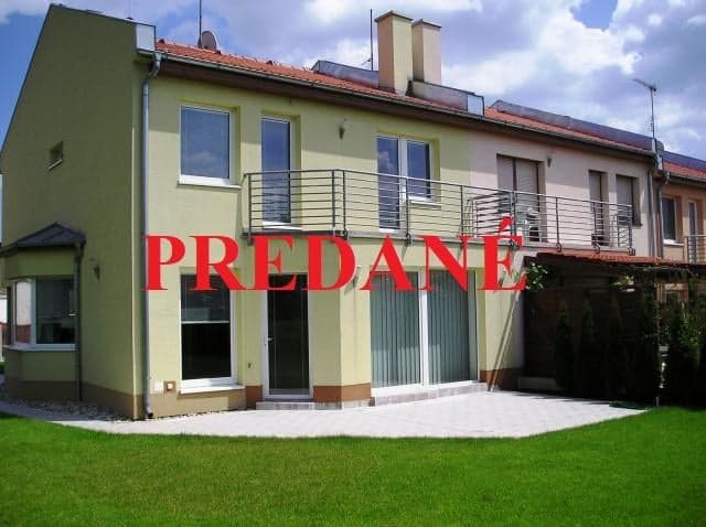 Na PREDAJ rodinný pokoj v srdci Devínskej – krb, záhrada a ticho slepej ulice - PREDANÉ !