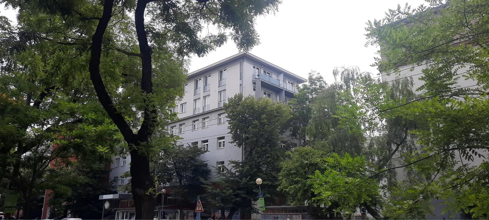 PRENAJATY: 2 I. BYT 70 M2, BRATISLAVA - RUŽINOV - NIVY, ZÁHRADNICKÁ ULICA (PARKOVANIE VO DVORE V CENE).