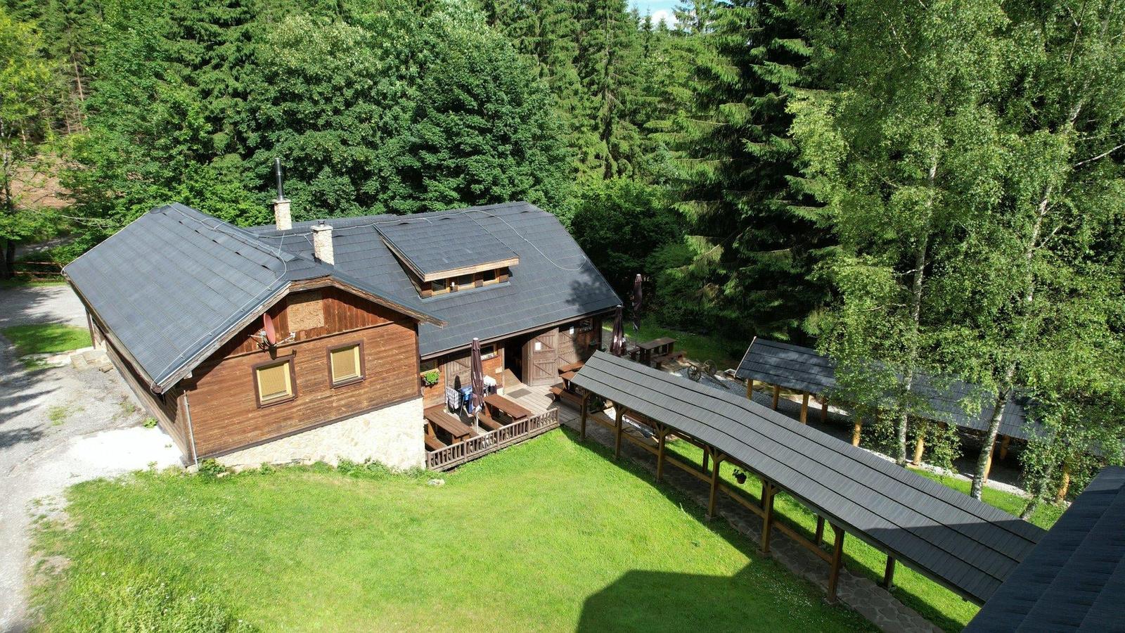 Rekreačný areál  Sudopark Drevenice  Klokočov Bar u Sedliaka, Kysucká chalupa, Sedliacky dom.