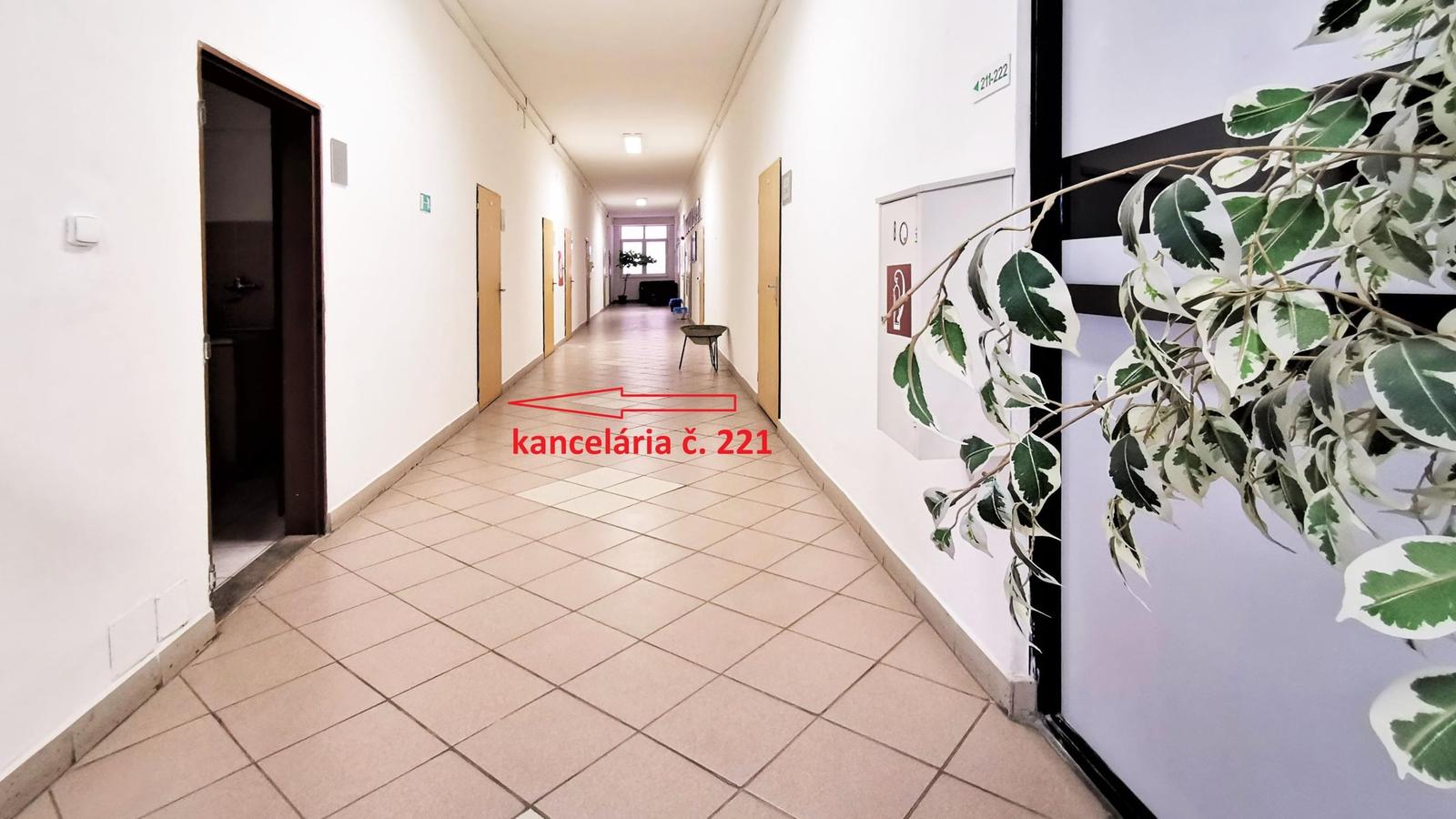 = PRENAJATÉ = Na prenájom kancelária 20 m2 Wolkrova, Bratislava V – Petržalka