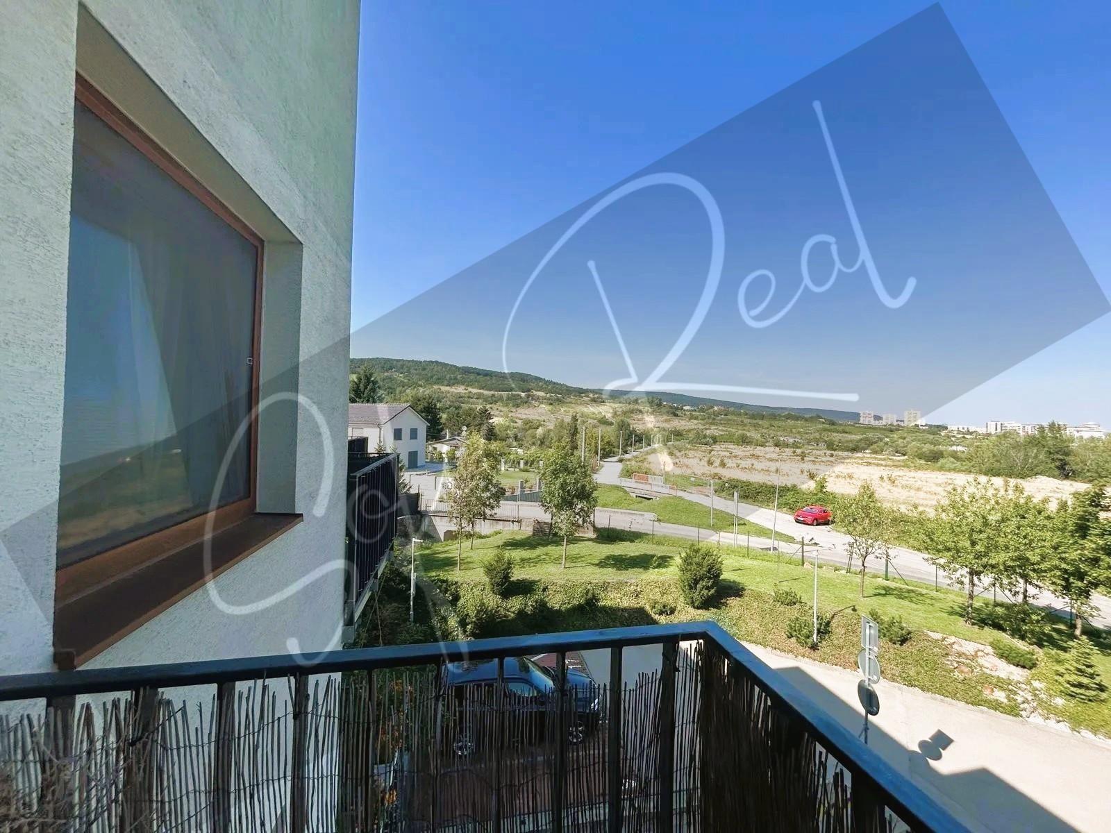 PREDAJ: 1-izbový apartmán v príjemnej lokalite Rače, Pekná cesta