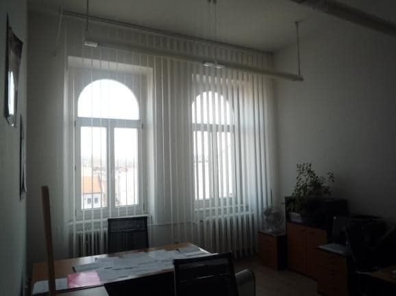 Ponúkame na prenájom Košice - centrum administratívne kancelárske priestory v historickom centre mesta Košice