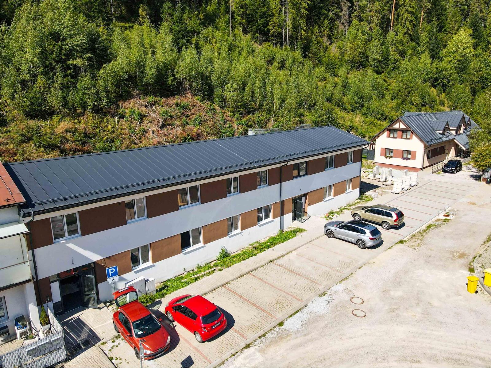EXKLUZÍVNE 3i byt 113,09m2 s terasou, parkovaním, Nov. Huta