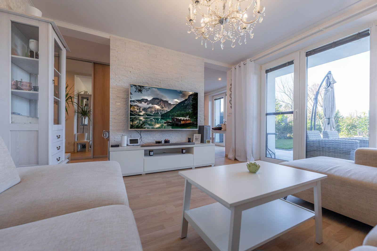 PREDANÉ-PREDAJ: 3 izbový byt, 68 m2, záhrada, parkovacie miesto, Rovinka