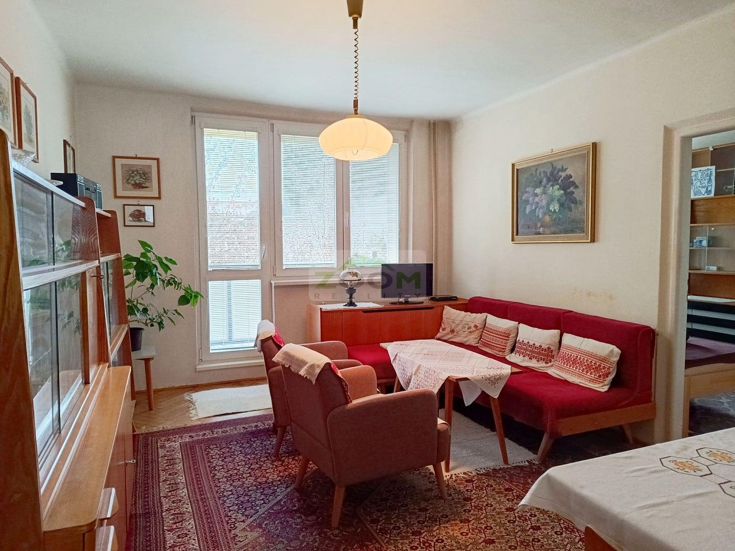 ul.Levočská – 3 izbový byt s dvomi loggiami, 65m2