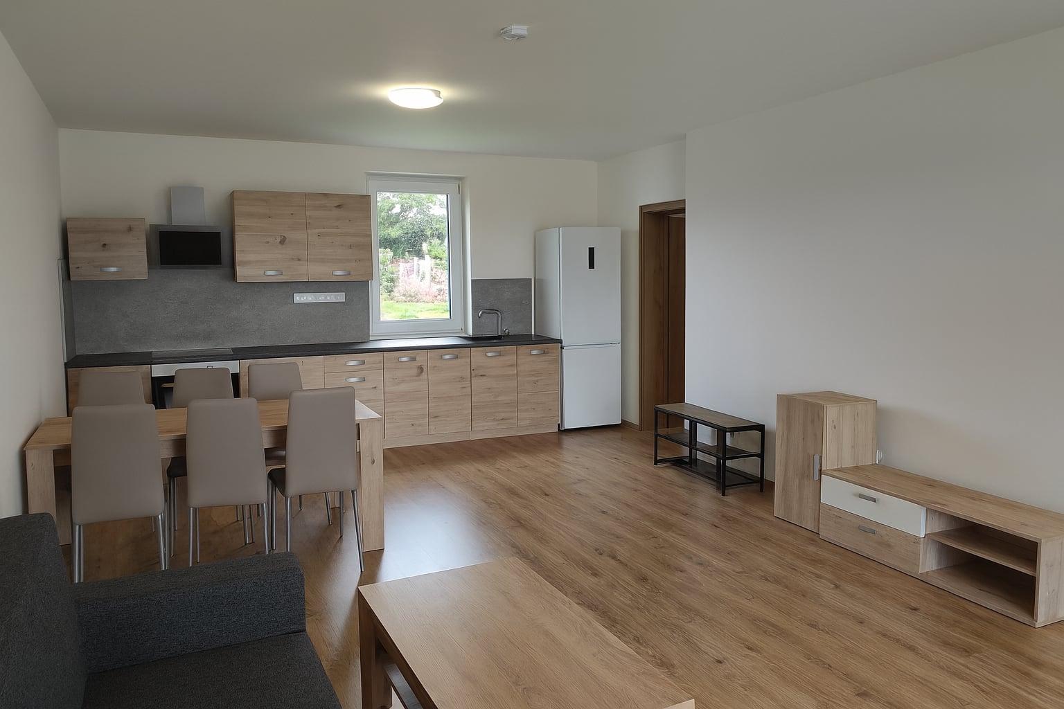 Na prenájom moderný 2-izbový byt s balkónom – Prešov, Dilongová 21