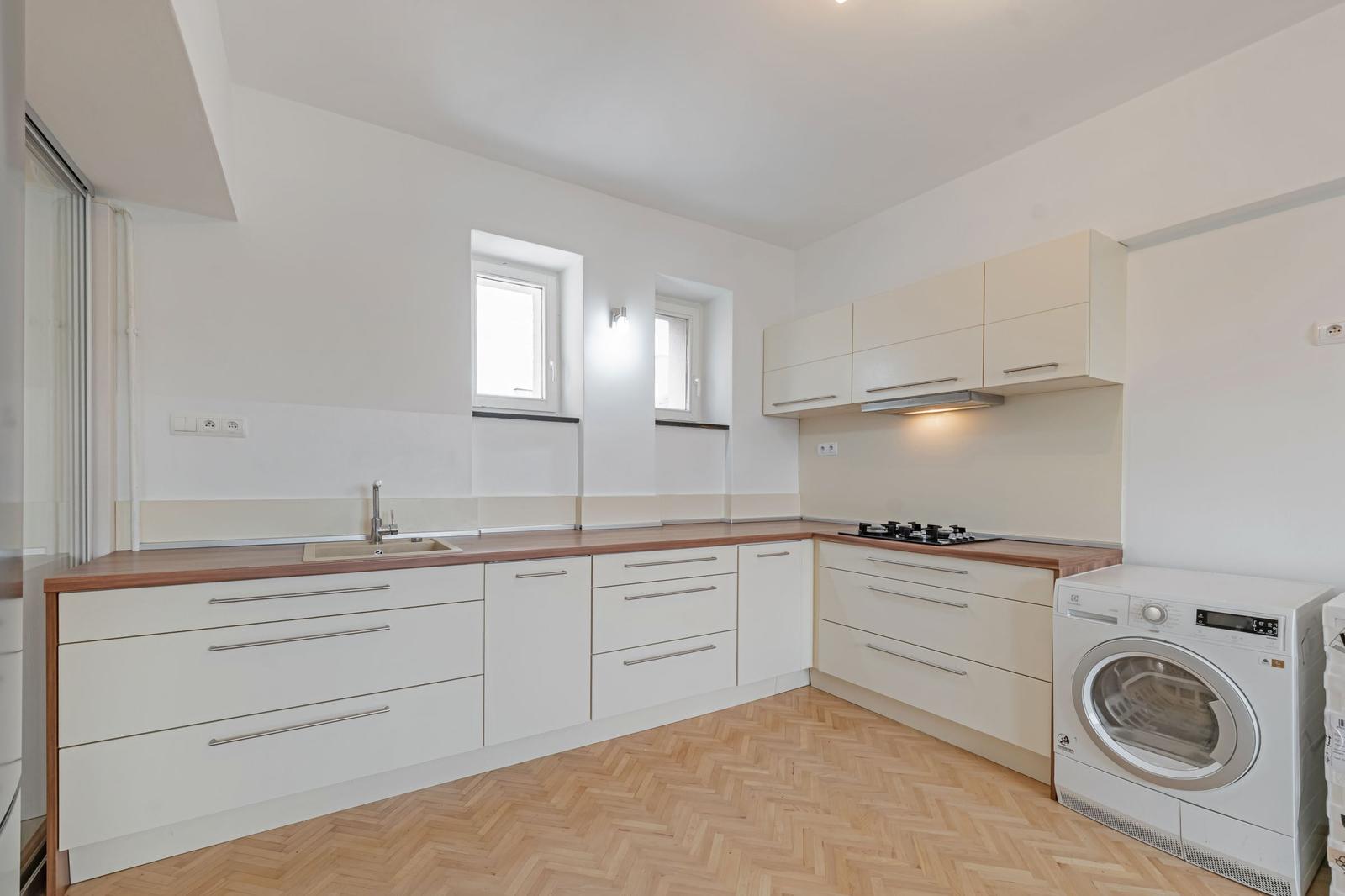 3,5 izb.byt, 80m2, PARK ANGELINUM, nezariadený, Staré Mesto