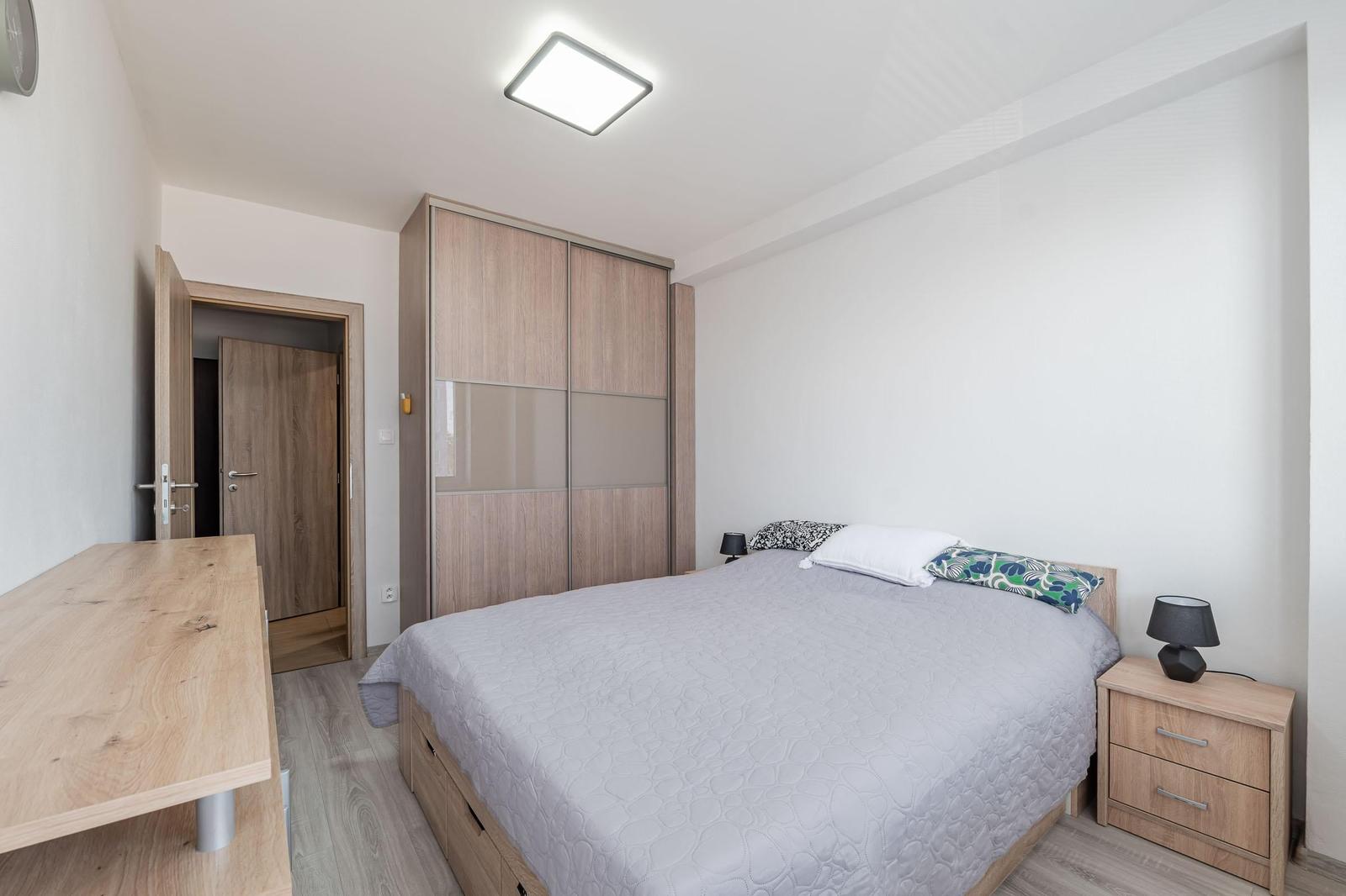 1,5izb.byt, zariadený, 33m2, Učnovská 2, KE-časť Šaca