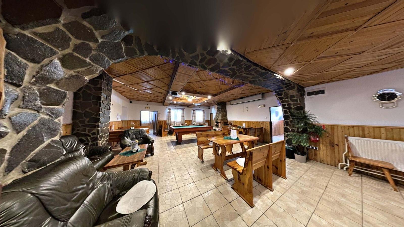 Investičná príležitosť. Reštaurácia s barom v Gelnici-časť MáriaHuta o celkovej rozlohe 900 m2.