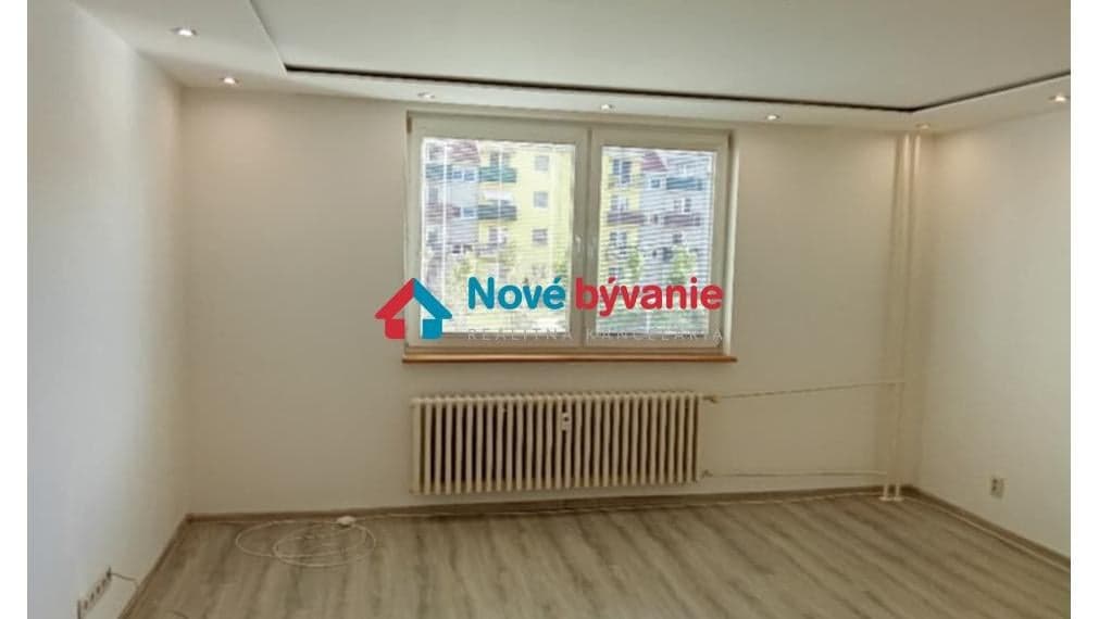 Rezervované -Prenájom 3 izbového bytu vo Vranou nad Topľou – fotka 2