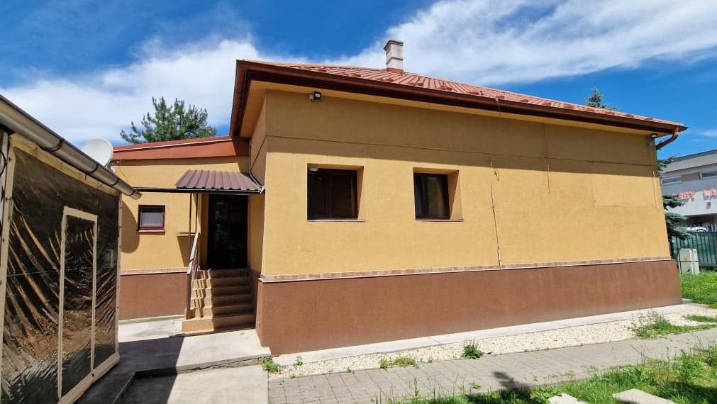 Na predaj:budova-dom,10ár.pozemok,Kavečianska cesta,KE-Sever – fotka 2