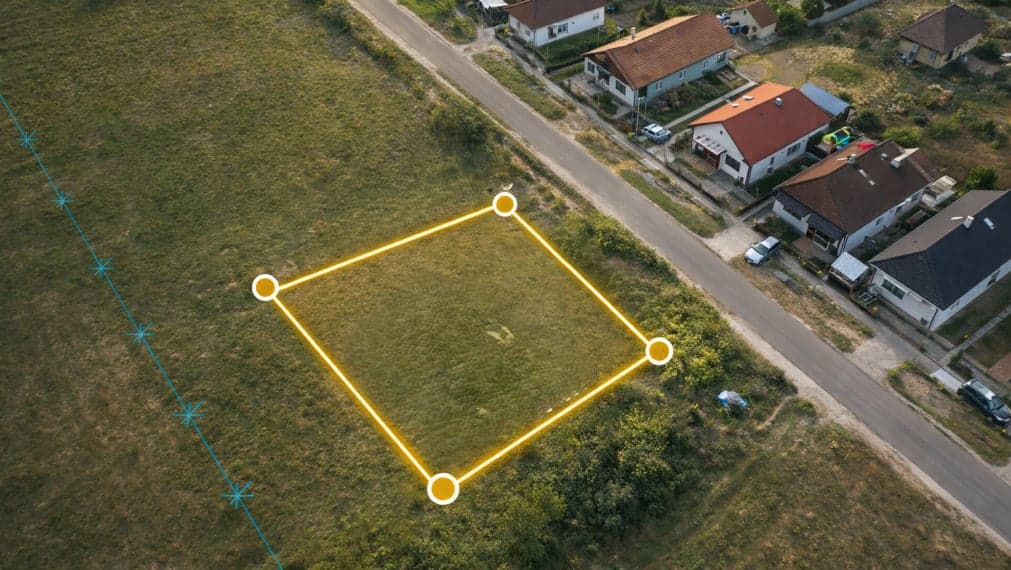ID-8783 NA PREDAJ - Pozemok pre RD v obci Malčice