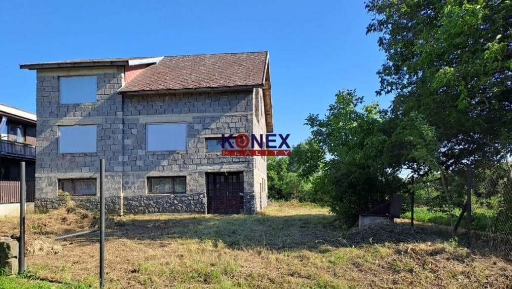 ID-3390 Rodinný dom blízko Vranova nad Topľou NA PREDAJ