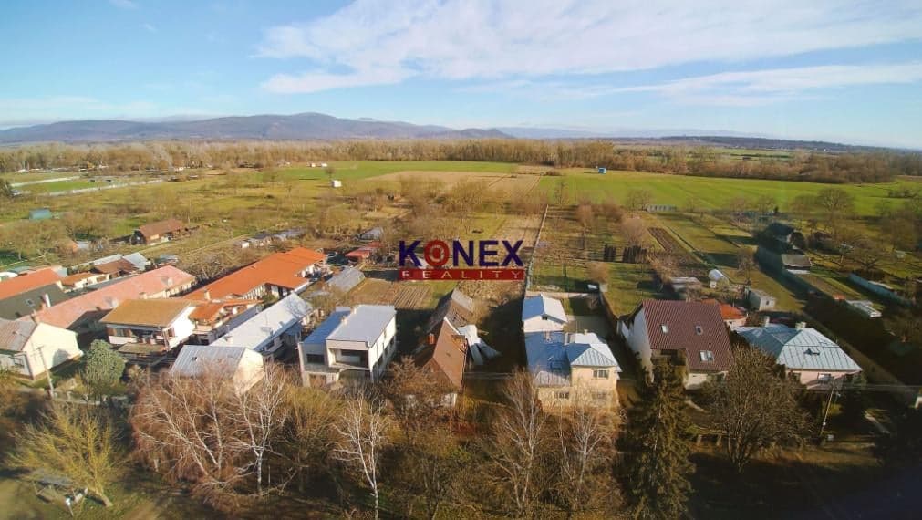 ID-3343 Na predaj GAZDOVSKÝ RD – Michalovce – časť Topoľany – fotka 2