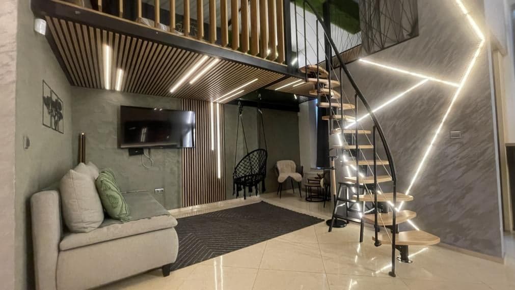 Prémiový mezonet s wellness a súkromným dvorom v centre BA – fotka 2