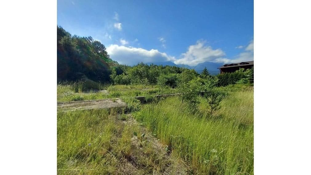 Slnečný stavebný pozemok 1515 m2 v Novej Lesnej – fotka 2