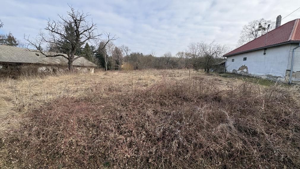 ID-3508 Pozemok na výstavbu rodinného domu KRČAVA