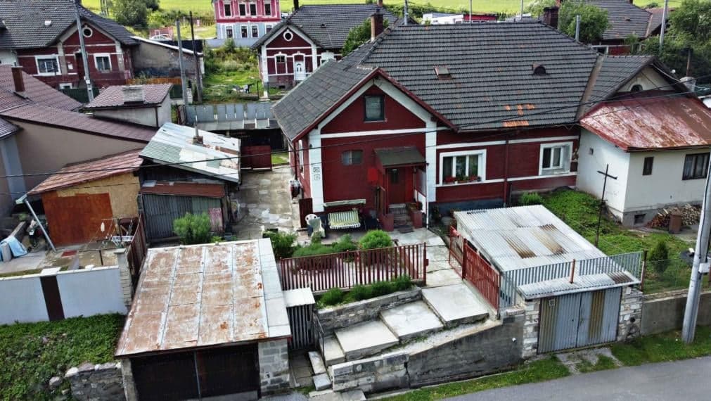 Rodinný dom v Krompachoch o celkovej rozlohe 469 m2 – fotka 2