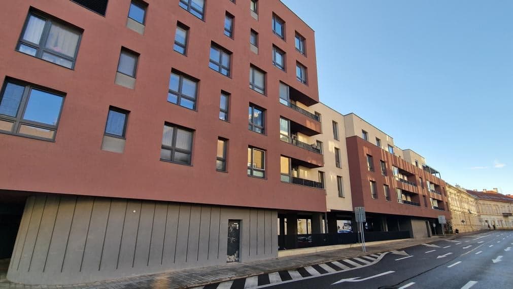 1 izb.byt s 7m loggiou, Novostavba, Rezidencia Mlynská Bašta